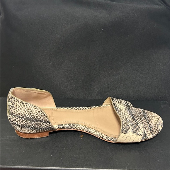 Tory Burch Savannah Snakeskin Python Open Toe Sandal Flats - Picture 4 of 8